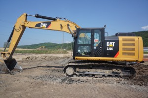 CAT 320E